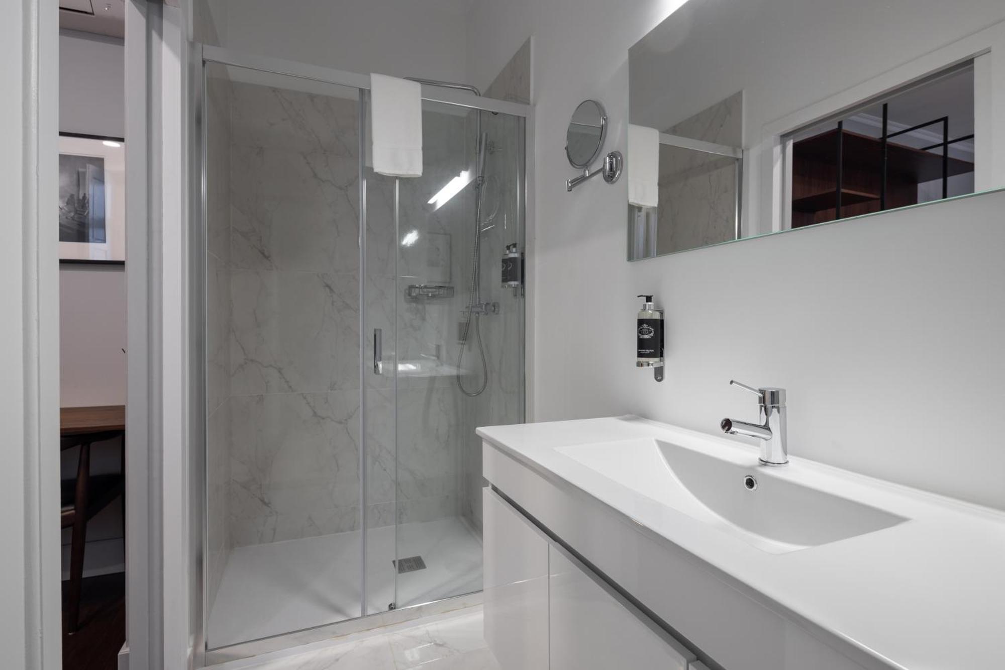 Utopian Hotel, A Charming Gasthof Porto