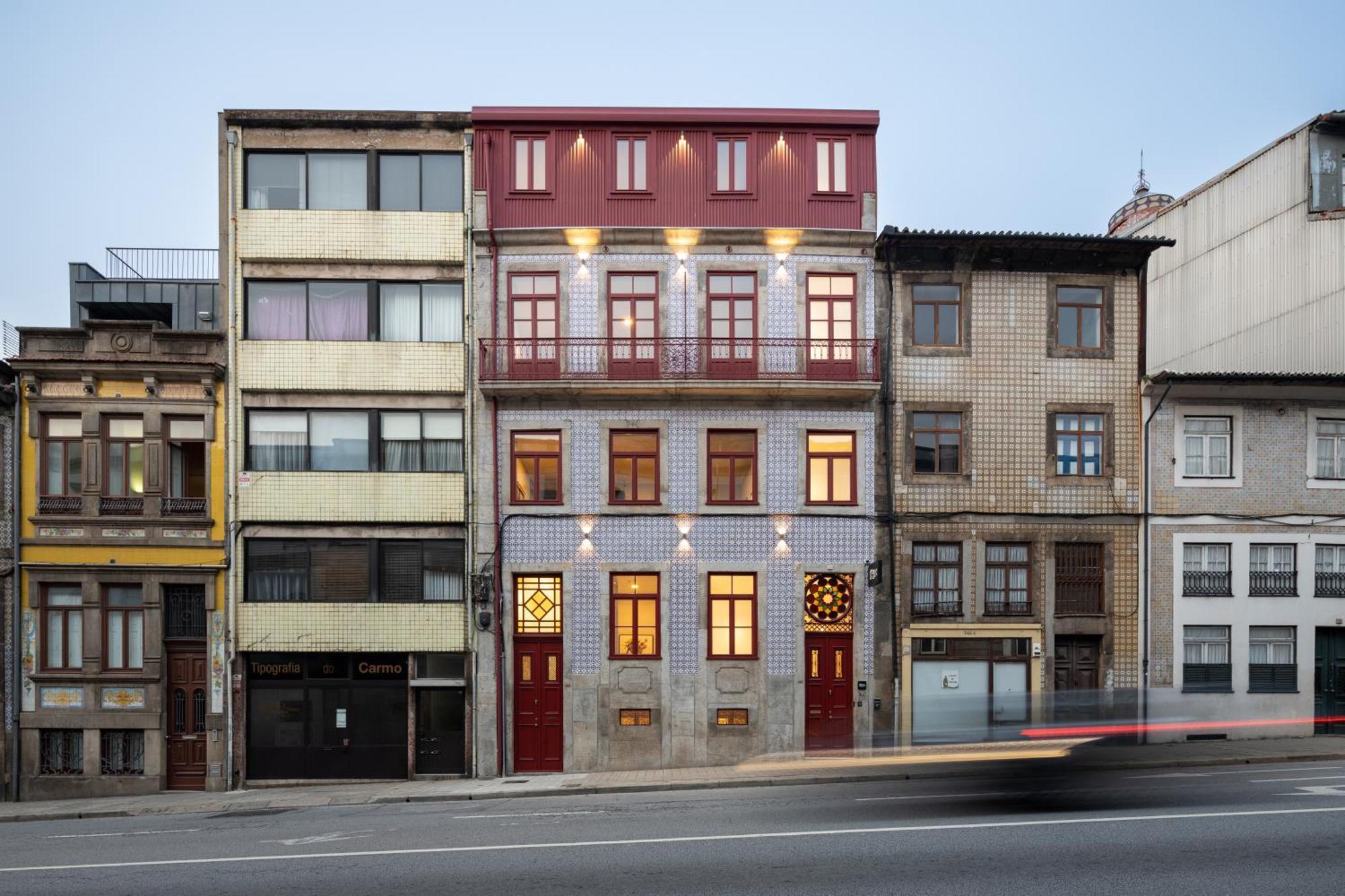 Gasthof Utopian Hotel, A Charming Porto